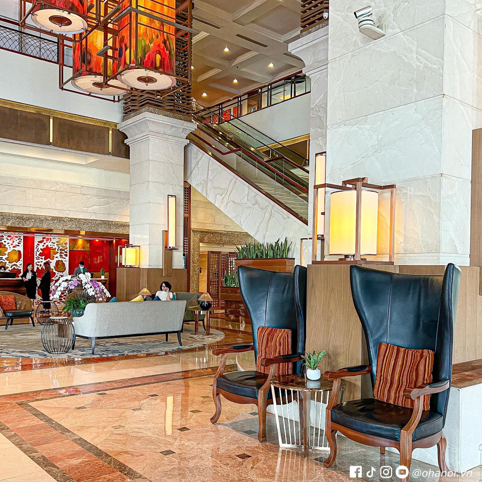 Khách sạn Pan Pacific 5*